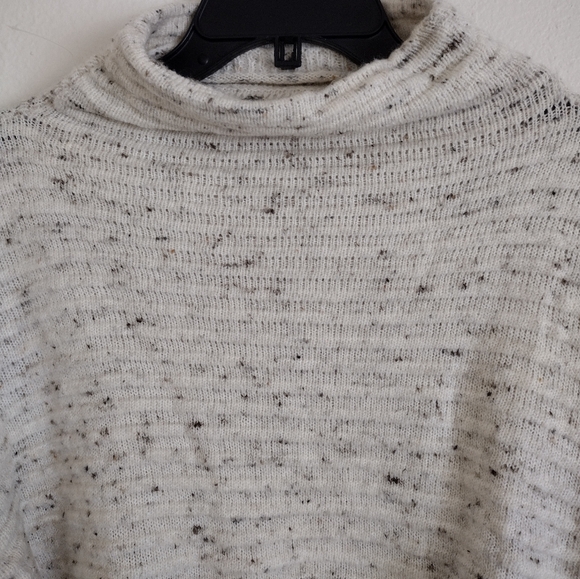 Madewell Donegal Belmont mock turtleneck sweater in coziest yarn size small - Picture 9 of 16